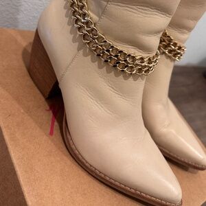 Matisse Leather bootie